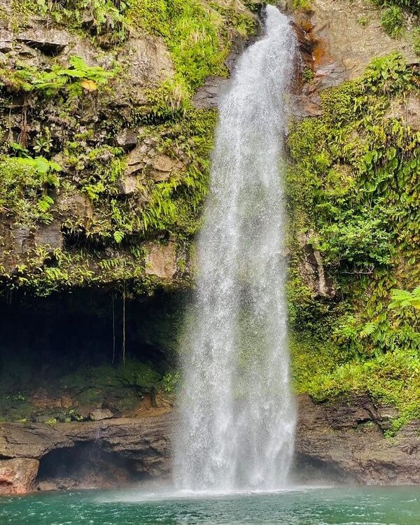 fiji waterfall